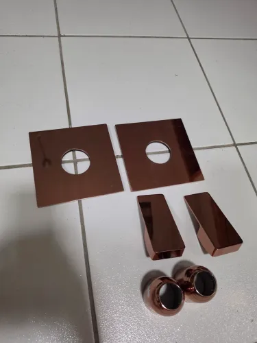 2 Acabamentos adaptação Deca para chuveiro