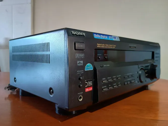 RECEIVER SONY (Dolby Digital - DTS 5.1)