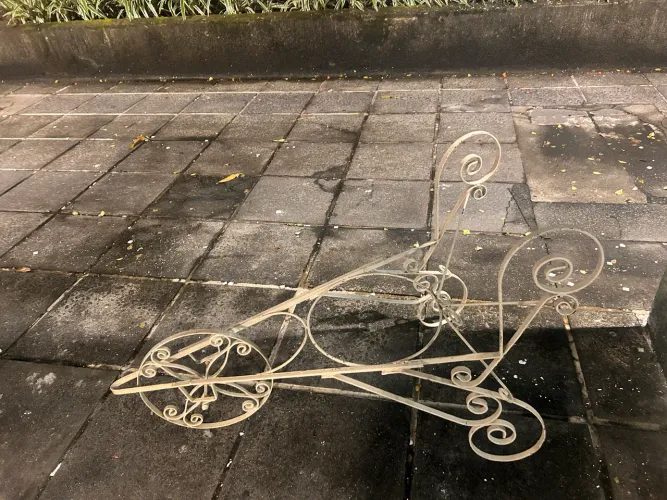 Carrinho de jardim metalico
