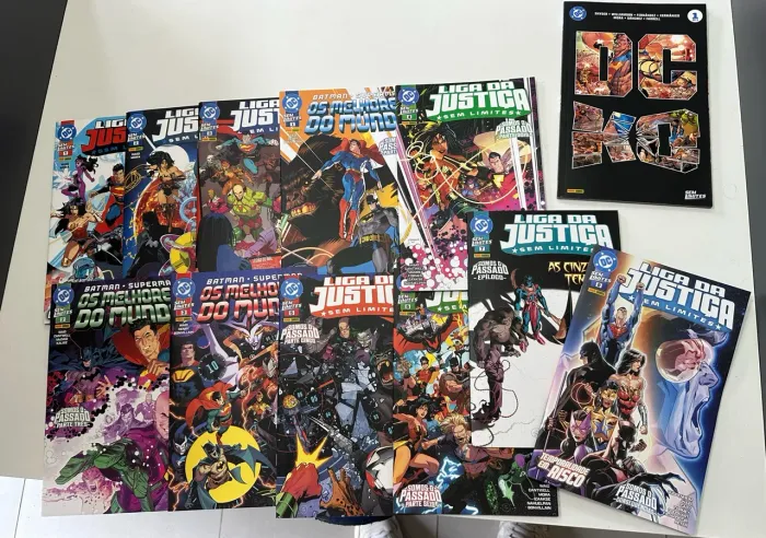 Liga da Justiça Sem Limites - 1 a 8 + Crossover com Melhores do Mundo + DC K.O vol. 1