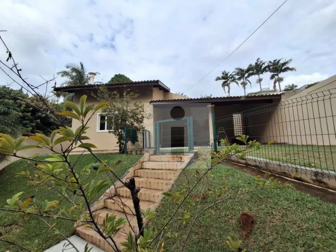 Excelente casa térrea para locação no Condomínio San Conrado, em Sousas Campinas/SP.