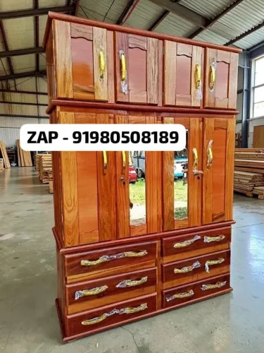 Guarda roupa de casal 4 portas 6 Gavetas completo