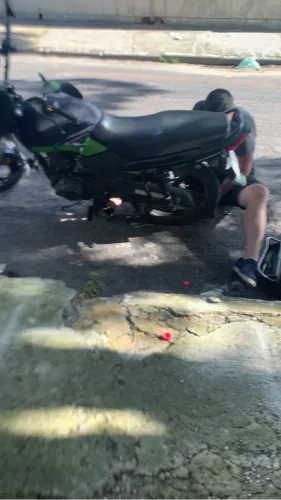 Vendo moto $7500