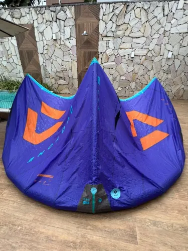 kitesurf