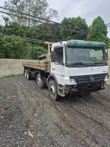 Atego 2428