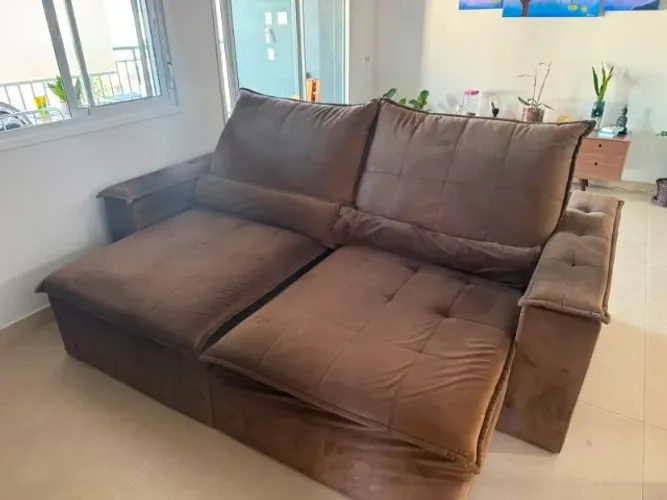 Sofá retrátil reclinável