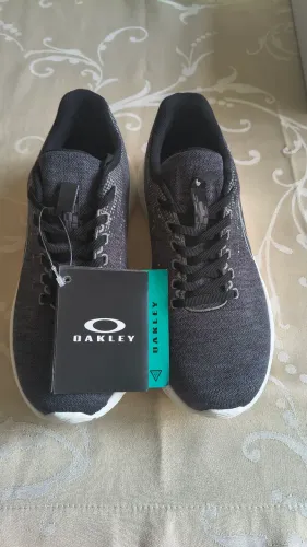 Tênis Oakley T;38