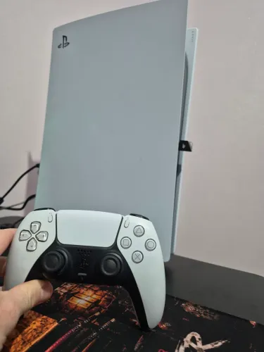 PlayStation 5 PS5 Fat Digital + Controle Original + Excelente Estado