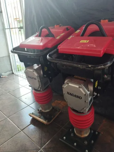VENDO 2 COMPACTADORES NAGANO