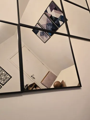 Espelho Decorativo Barcelona Moldura Preta 50x50 Cm
