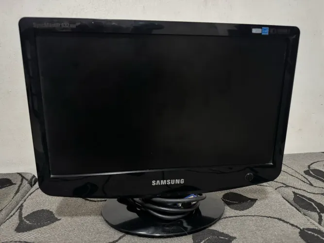 Monitor Samsung 15.6