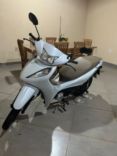 Honda / Biz 125 Ex - Único dono
