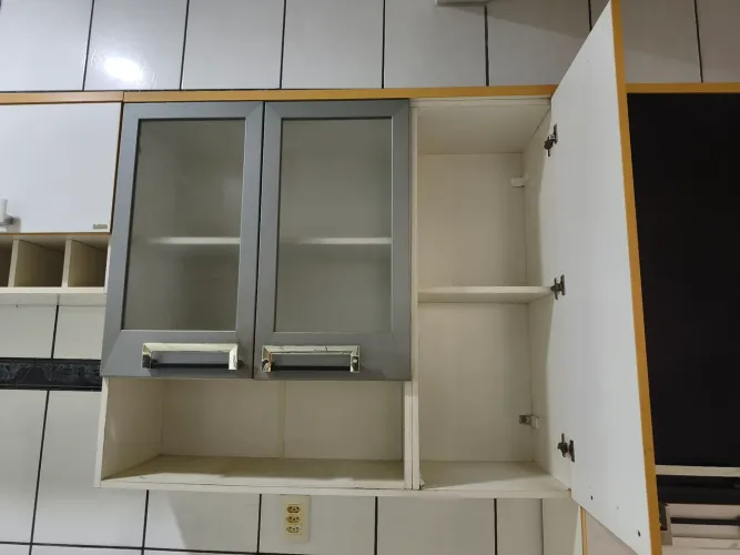 Armário aéreo de cozinha