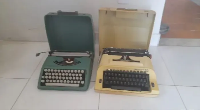 Maquina de escrever retro 