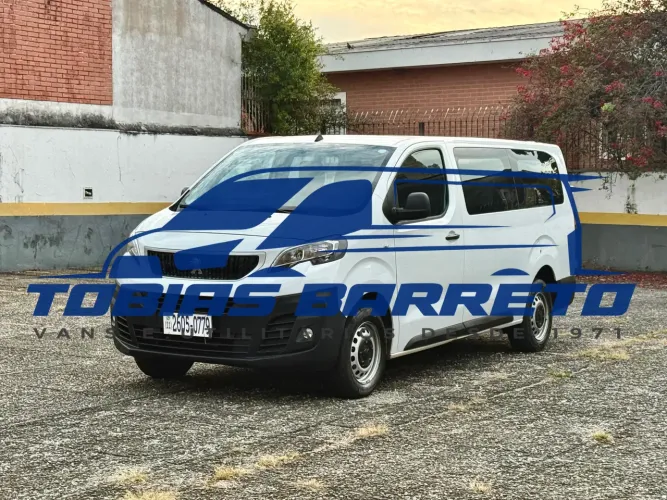 Peugeot Expert Minibus 1.6 Turbo Diesel 2022