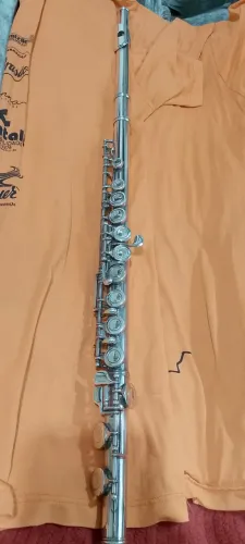 Flauta yamaha 31
