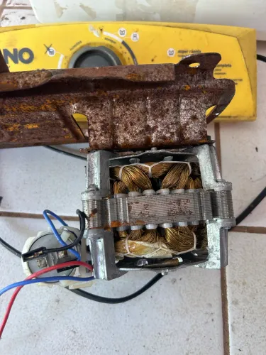 Motor tanquinho Arno