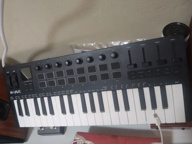 Controlador midi Mvave 37 pro
