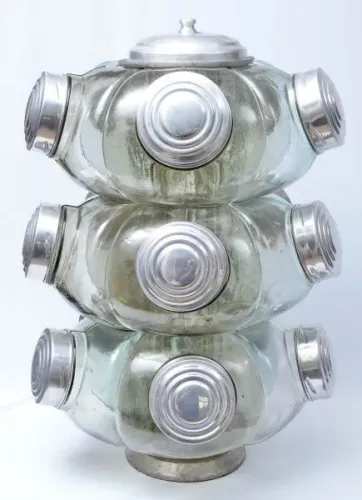 Vendo baleiro e e vasos antigo relíquia original 