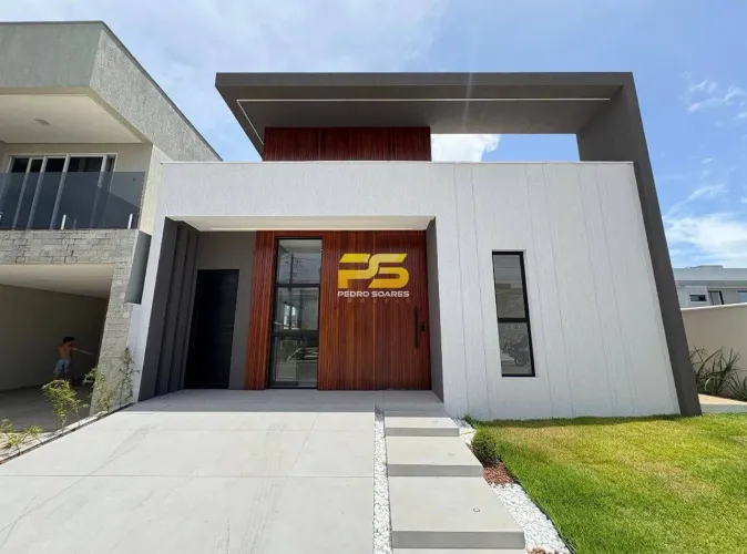 CASA COM 105m² EM MUÇUMAGRO À VENDA EM CONDOMÍNIO FECHADO