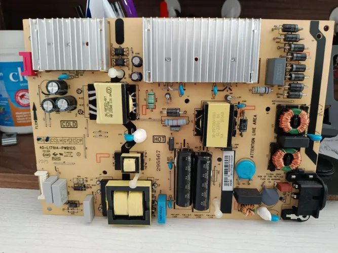 Placa fonte da tv Semp TCL 65 P715