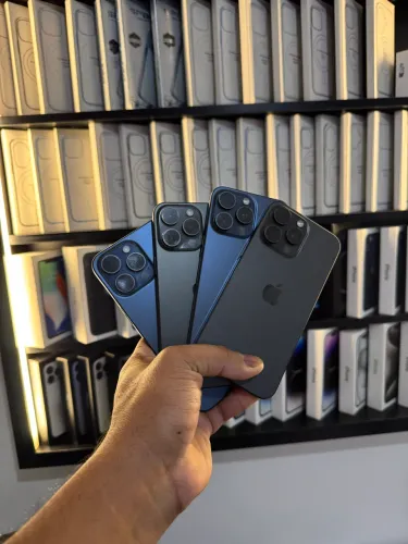Oportunidade iPhone 15 pro max 256Gb com garantia da loja e acessórios 