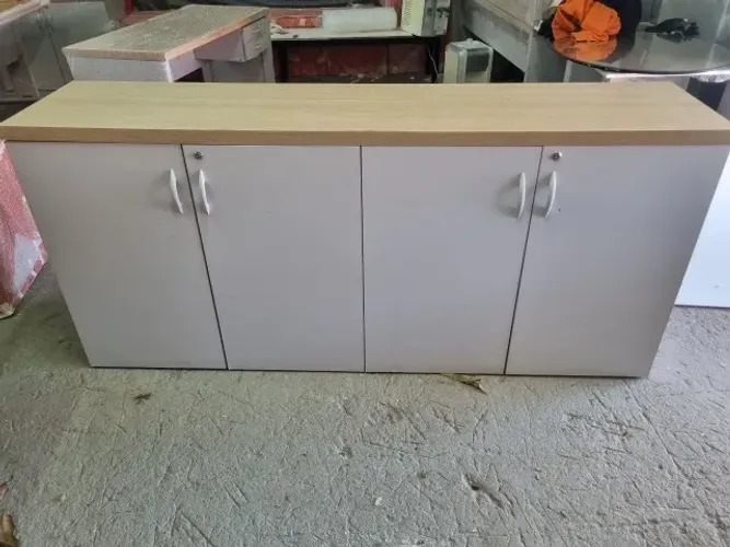 ARMÁRIO BRANCO 4 PORTAS