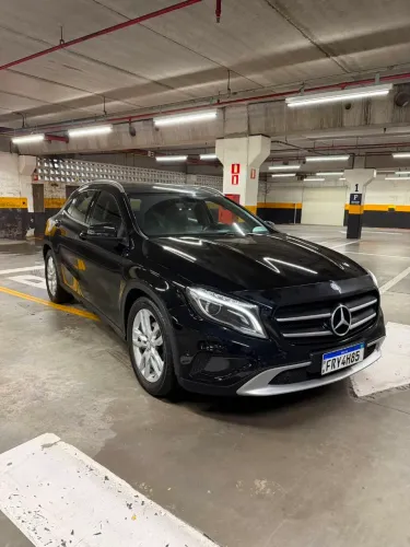 Mercedes-Benz GLA 200 Adv. 1.6/1.6 TB 16V Flex Aut. 2015