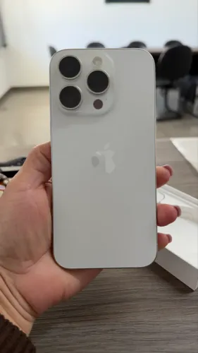iPhone 15 pro 