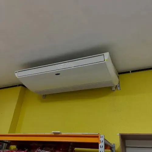 Vendo manutenção em aparelhos piso teto