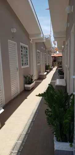 Aluga-se casa/kitnet com mobília  prox.ao centro,/prefeitura/exército.são Lucas/unilins/
