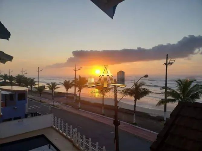 Casa na praia em frente ao mar à venda com 3 dormitórios , 110 m² por R$ 350.000 - Atlânti