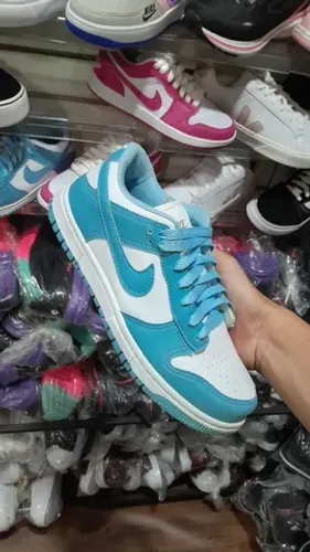 Tênis Nike dunk azul