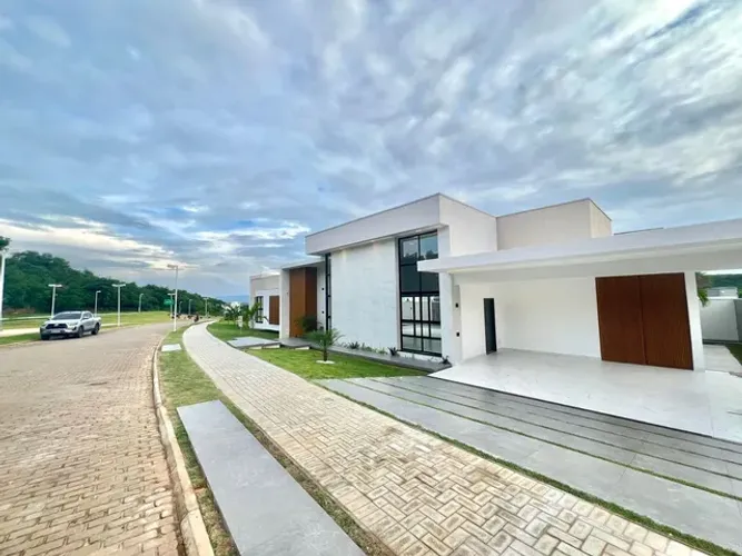 Vendo Belissima Casa no Condomínio Cidades Kariris!