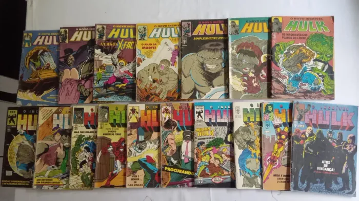 Dezessete quadrinhos do incrível Hulk formatinho abril jovem