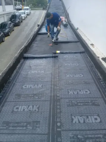 Impermeabilização com manta asfáltica