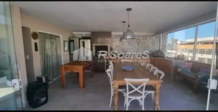 Cobertura : Linear / Residencial / Laranjeiras