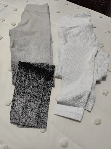 Calças Legging - veste do P/G R$65,00 CADA