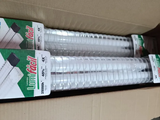 Luminária LED 2x9,9W Branca Bivolt - Taschibra