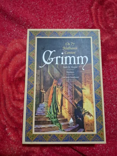 (Livro) Box ?Os 77 Melhores Contos dos Irmãos Grimm? - Capa Dura, Edição de Luxo