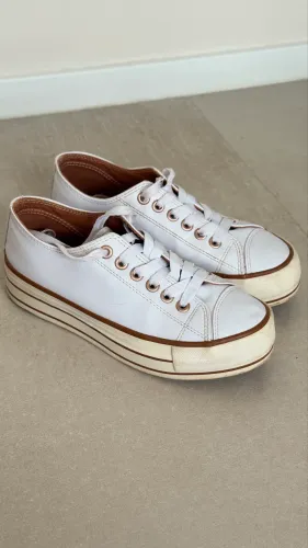 Tênis Feminino Casual Plataforma Capricho Branco/Cobre, modelo Likes Platform Class CP0599