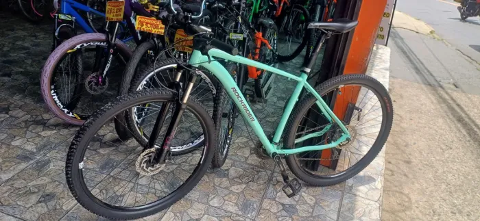 Vendo Bike Shimano com freios Hidráulicos 