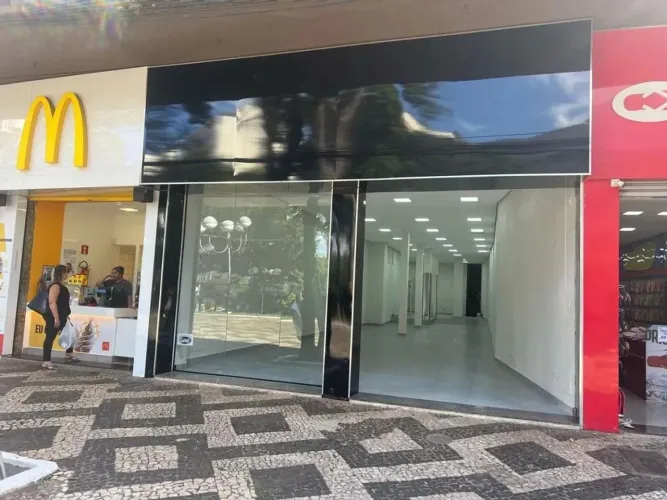 Loja para locação no Calçadão de Londrina, 250 m² por R$ 15.000/mês + IPTU- Centro - Londr
