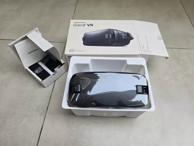Samsung Gear VR - Novo na Caixa