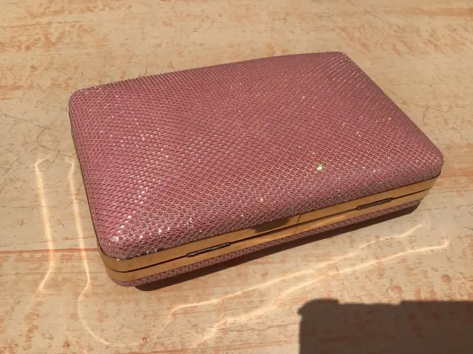 Clutch Rosa Glitter - Elegância para suas noites!