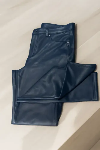 Calça Feminina Azul Marinho em Courino - Marca Calzedonia