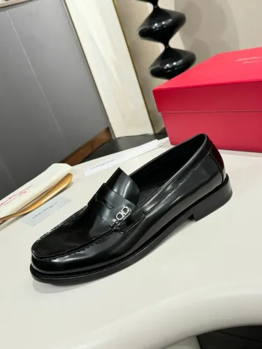 Sapato Ferragamo Masculino - Linha Italiana