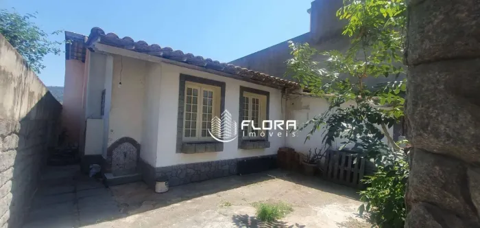 Casa à venda, 300 m² por R$ 800.000,00 - Piratininga - Niterói/RJ