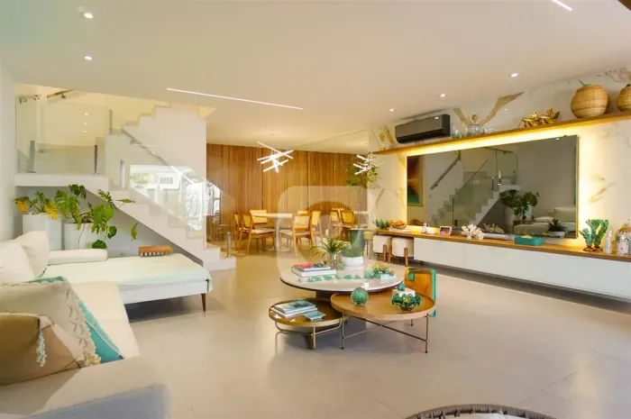 Casa no Rio mar 6 Quartos Barra da Tijuca PORTEIRA FECHADA MOBILIADA