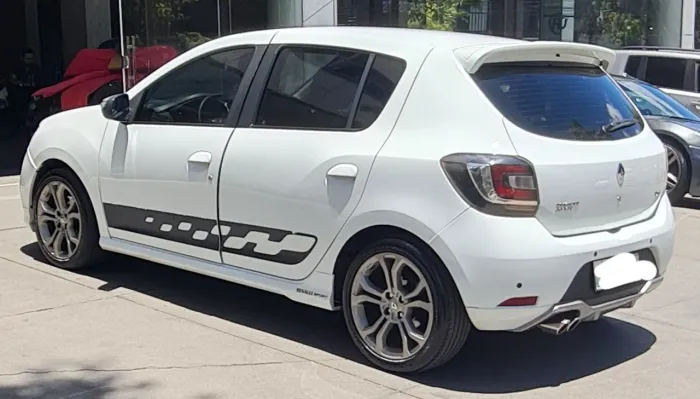 Renault Sandero Sport RS 2.0 Hi-power 16V 5P 2016